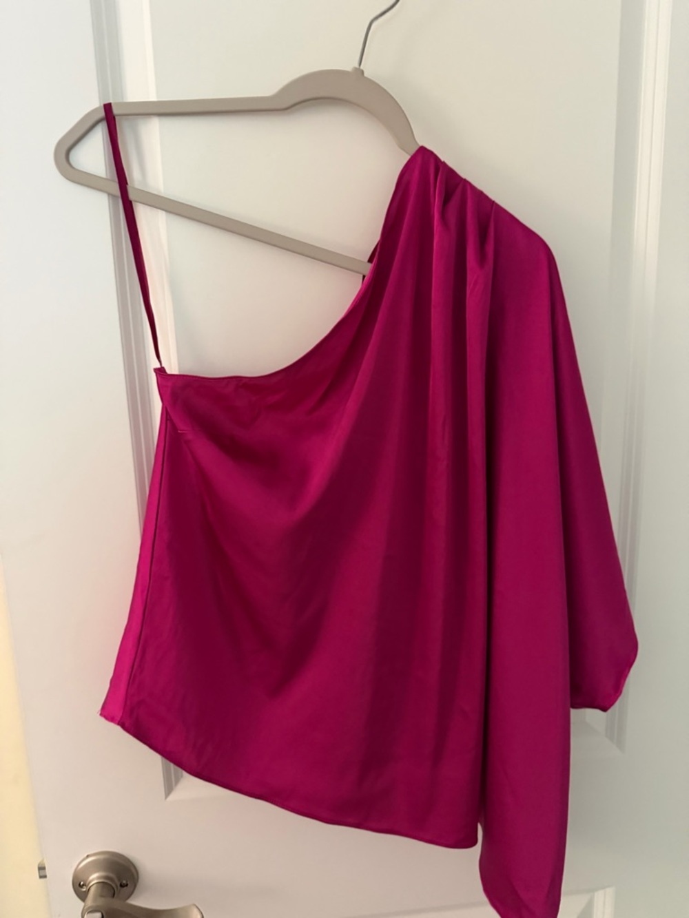 She + Sky One-Shoulder Hot Pink top